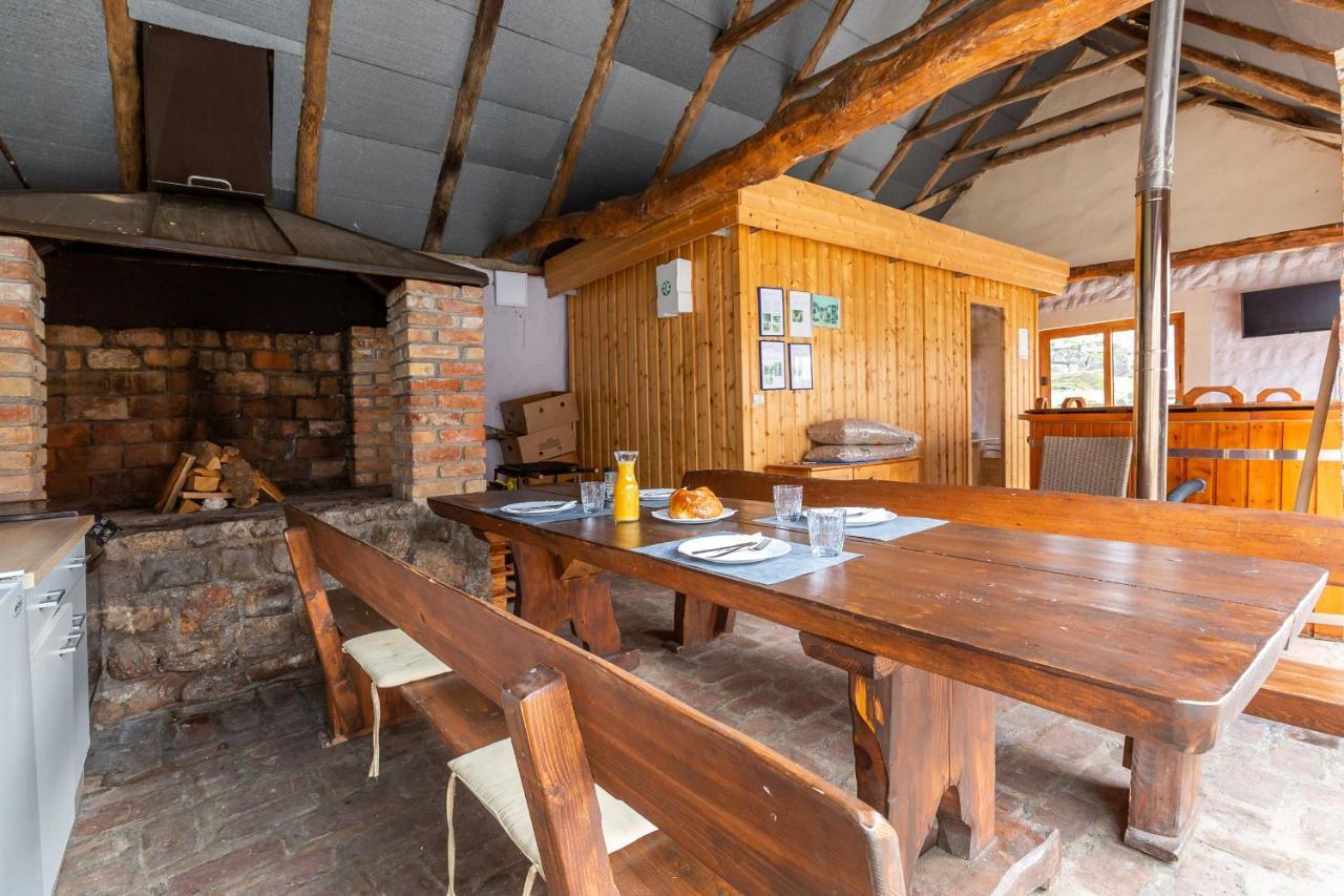 Sokol - Secret Forest House Gračac Екстериор снимка